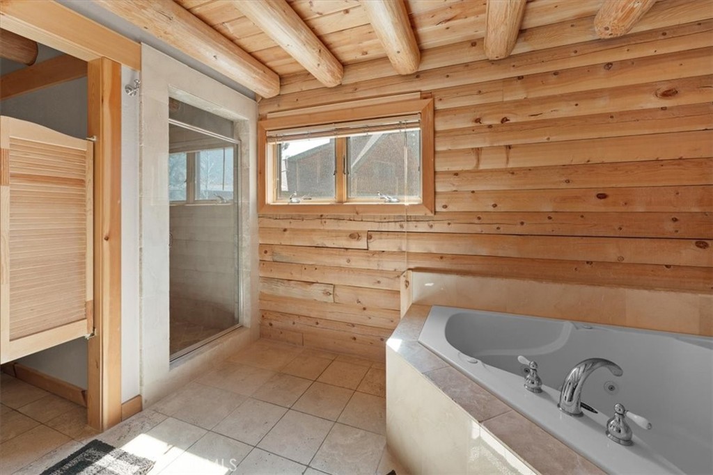 Big Bear Lake, California, 92315, United States, 6 Bedrooms Bedrooms, ,4 BathroomsBathrooms,Residential,Active,2034001