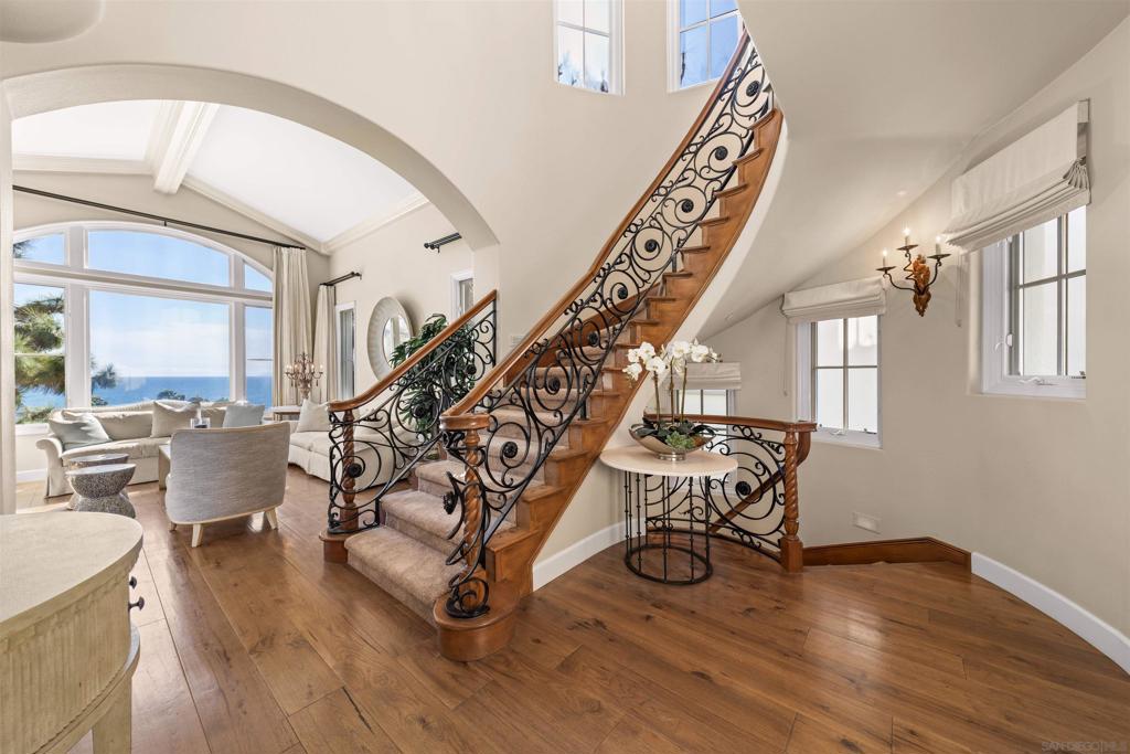 42 Sidra Cove Cv
