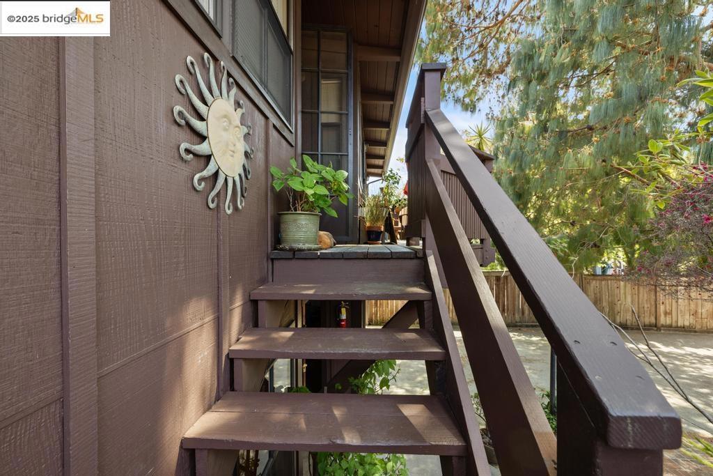 ELMWOOD - Residential