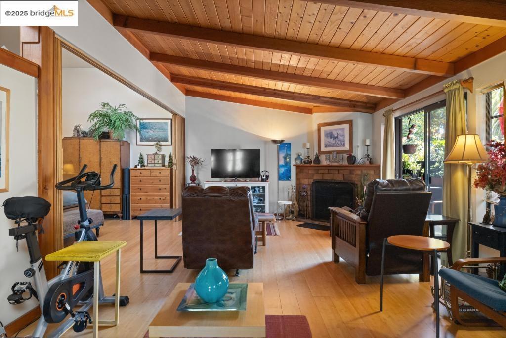 ELMWOOD - Residential