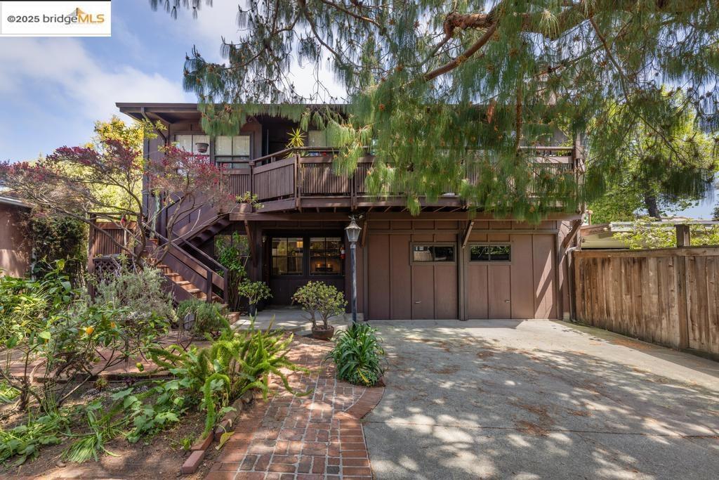 ELMWOOD - Residential