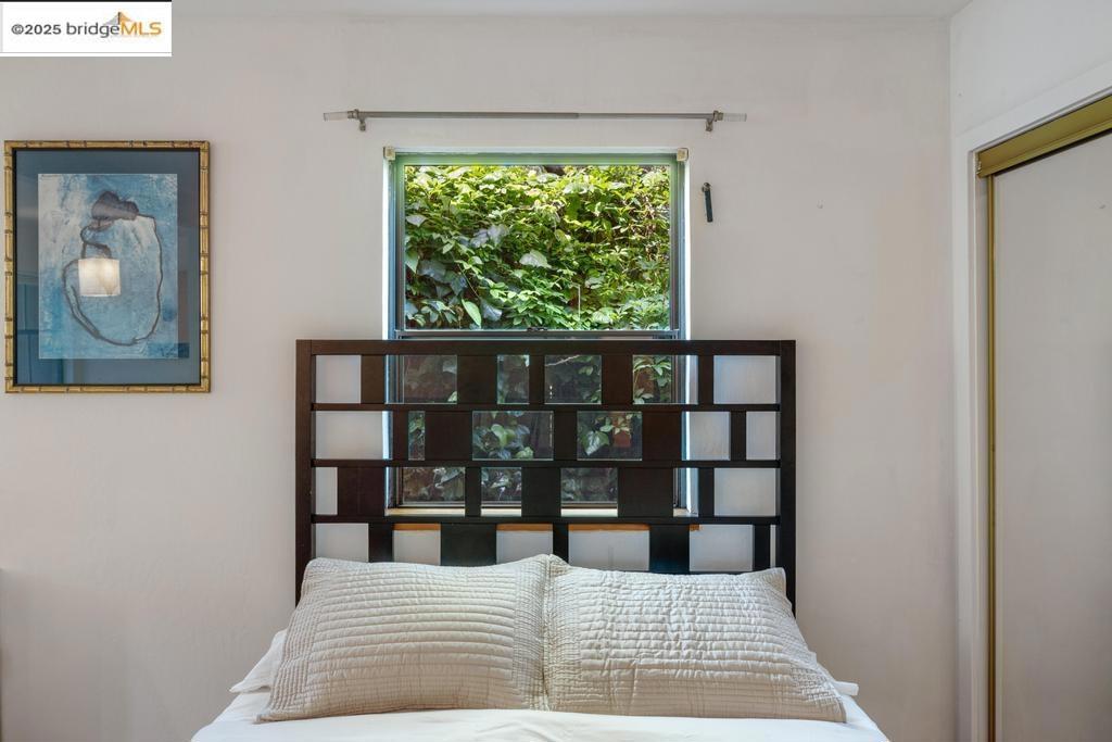 ELMWOOD - Residential