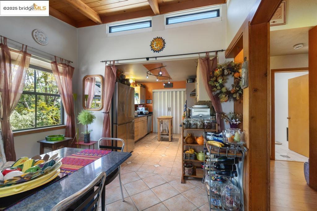 ELMWOOD - Residential