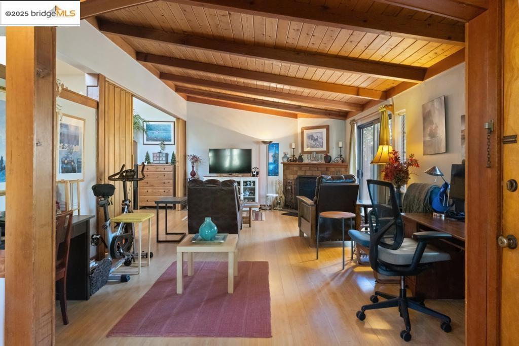 ELMWOOD - Residential