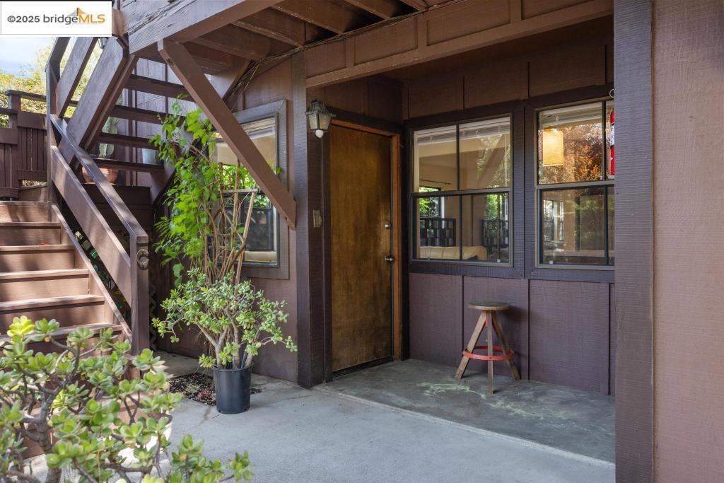 ELMWOOD - Residential