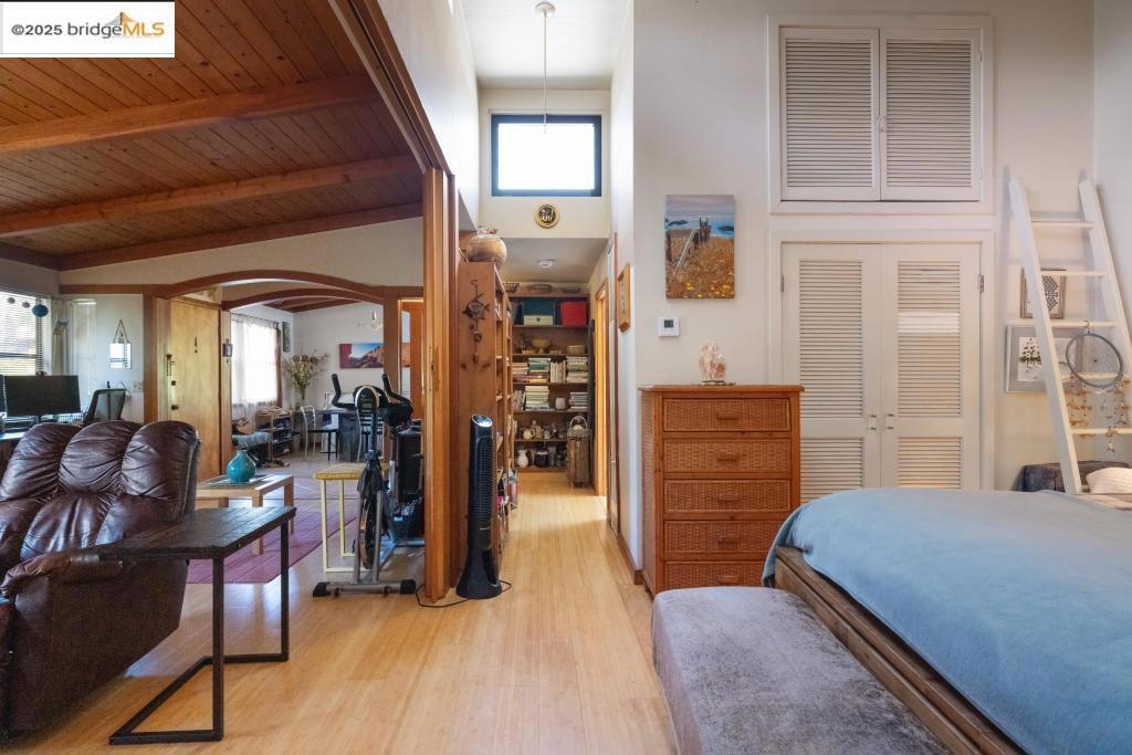 ELMWOOD - Residential