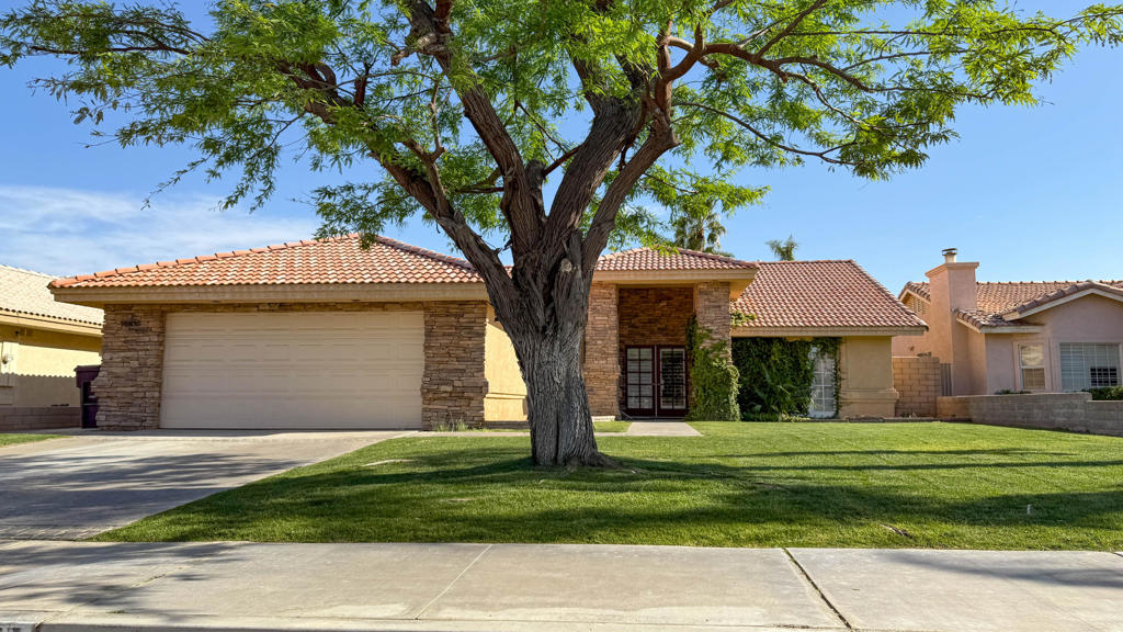 In the heart of North La Quinta is Acacia, a popular neighborhood a few blocks from 3 great schools, the 111 shopping and dining district with Costco, Walmart, Target, grocery shopping and resturants all very close by! This 3 bedroom and 3 bathroom home offers an open great room and spacious kitchen with lots of countertop space and pleanty of cabinets for storage. The great room and primary suite are located on the rear of the home with patio access and poolside views! There are 2 additional bedrooms and bathrooms on the other side of the house with a view of either the front or rear yard. Offered furnished or unfurnished on an annual basis. Rent includes pool and landscaping service. Please view virtual tour and call for deposits and details. Owner will consider unfirnished as well.
