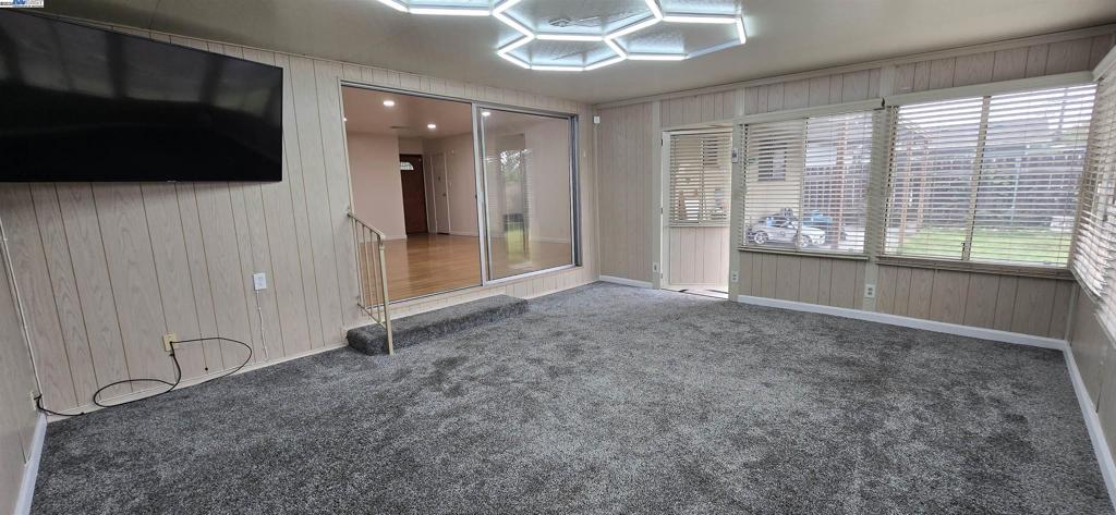 BRANDEN ESTATES - Residential