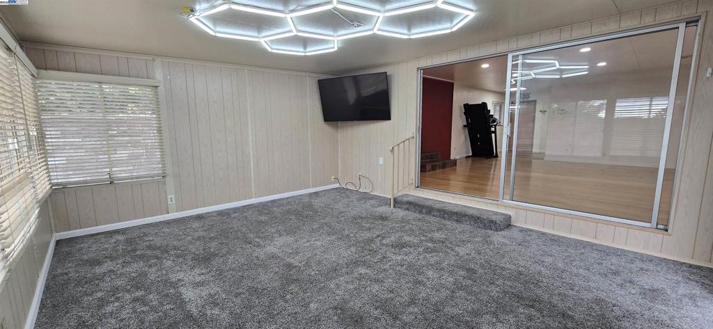 BRANDEN ESTATES - Residential