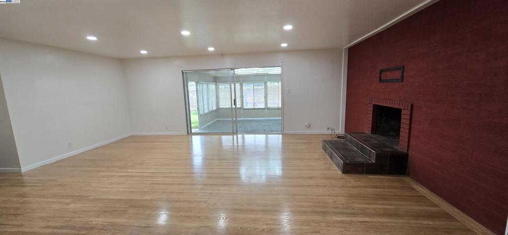 BRANDEN ESTATES - Residential