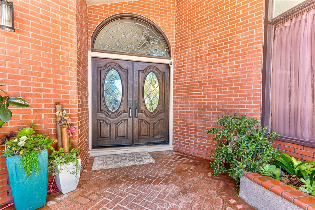 2960 Terraza Place
