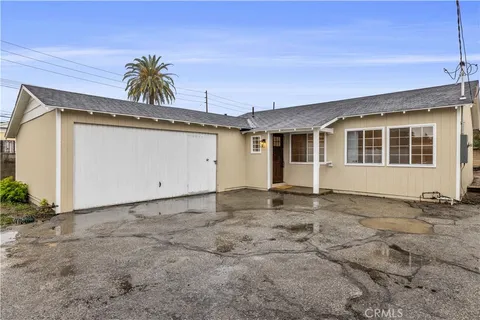 13279 Pierce Street, Pacoima, CA 91331 - MLS#: SR26001580