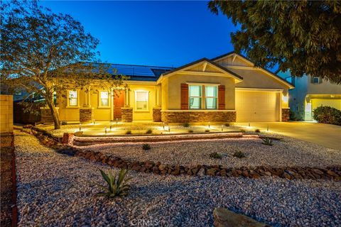 Photo of 42715 Raywood Dr, Lancaster, CA 93536 (MLS # SR25270834)