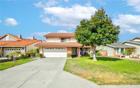 2586 E Riles Circle Anaheim CA 92806