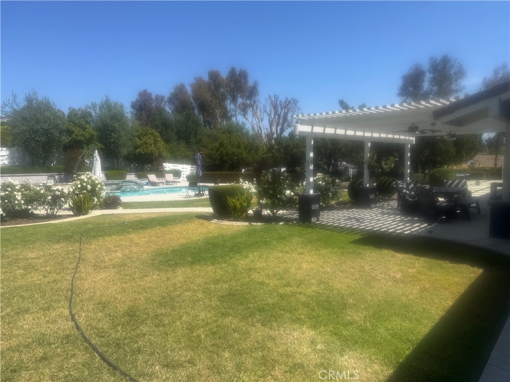 41850 Calle Cerezo