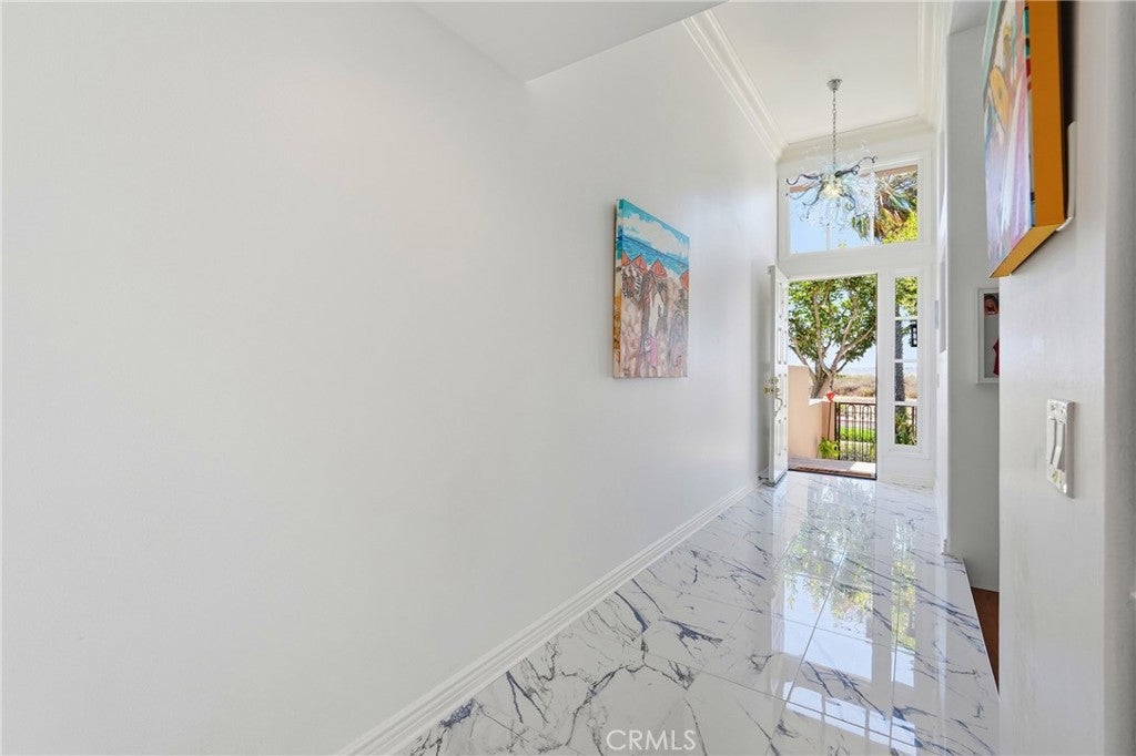 Photo of 19225 Seabrook Cir, Huntington Beach, CA 92648 (MLS # OC26142728)