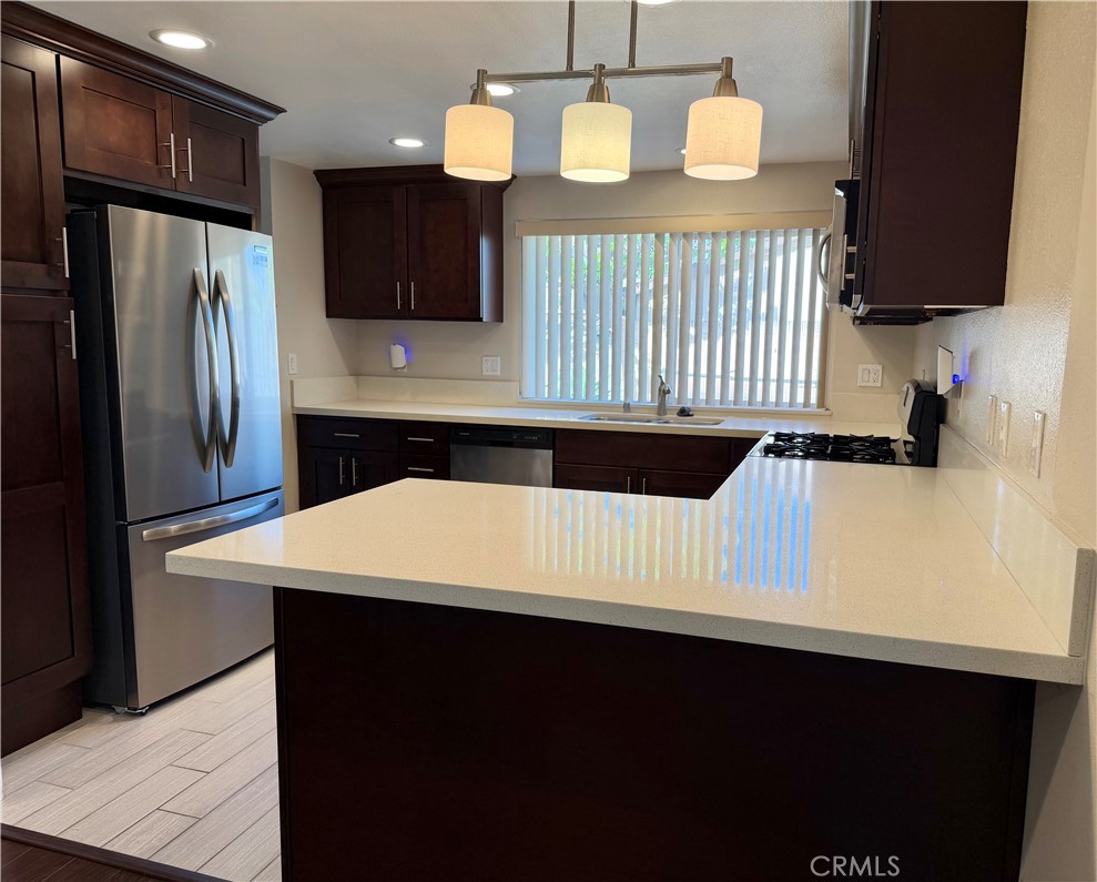 5313 W Lehnhardt