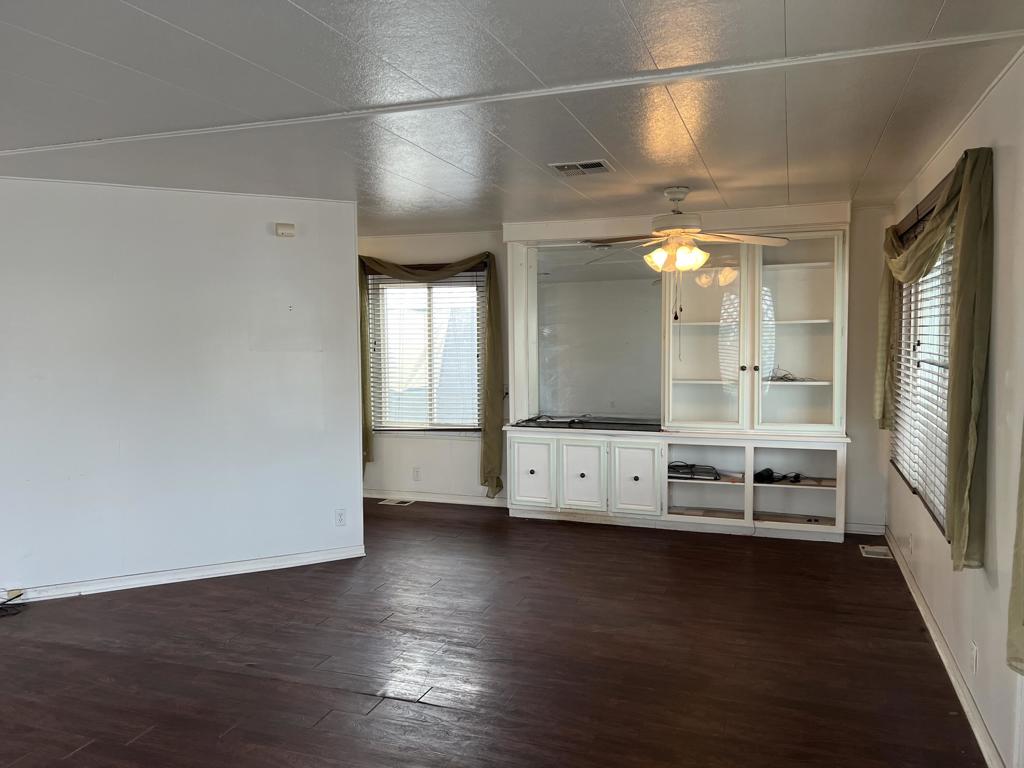 Hidden Springs - Manufactured In Park