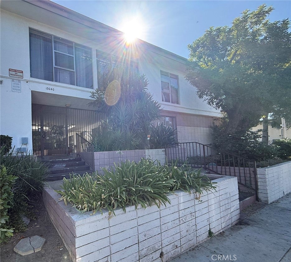 13040 Dronfield Ave 1