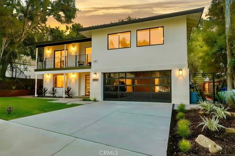 22824 Sparrowdell Calabasas CA 91302