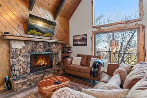 Photo of 1452 Golden Rule Lane, Lake Arrowhead, CA 92352 (MLS # IG25182524)