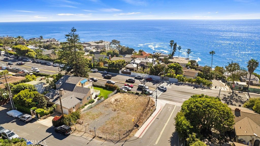 Photo of 31502 Coast, Laguna Beach, CA 92651 (MLS # OC26051510)