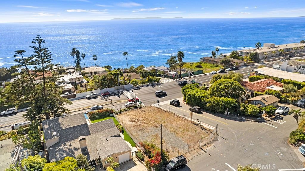 Photo of 31502 Coast, Laguna Beach, CA 92651 (MLS # OC26051510)
