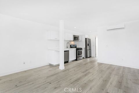 Photo of 6745 Laurel Canyon BLVD #105, North Hollywood, CA 91606 (MLS # SR26102661)