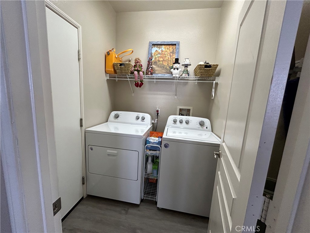 Four Seasons - Residential