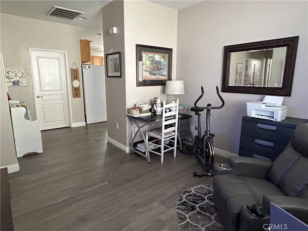 Four Seasons - Residential