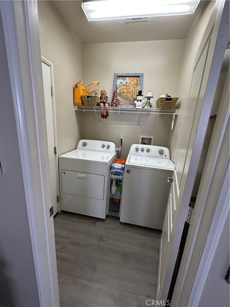 Four Seasons - Residential