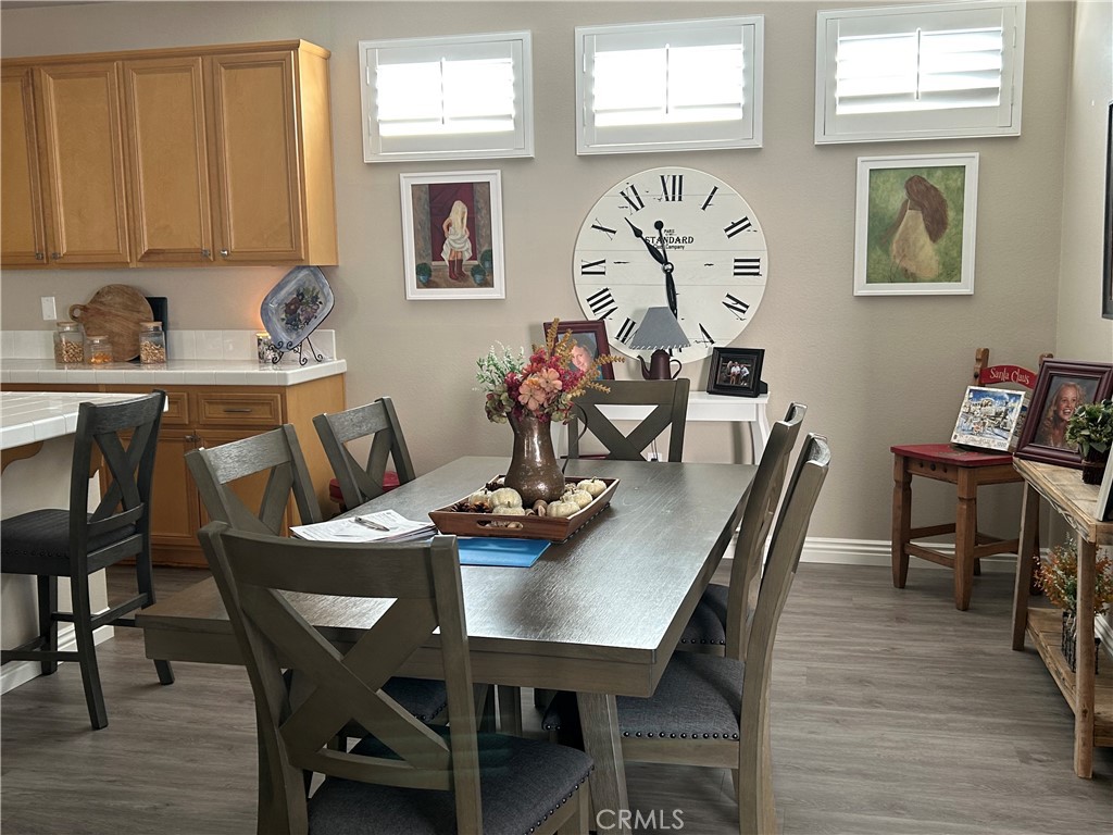 Four Seasons - Residential