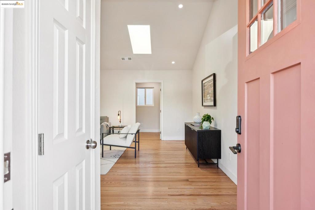 SOUTHWEST BERKELEY - Residential