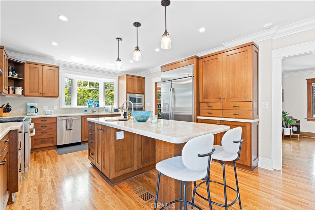 Mission Hills - Residential Lease