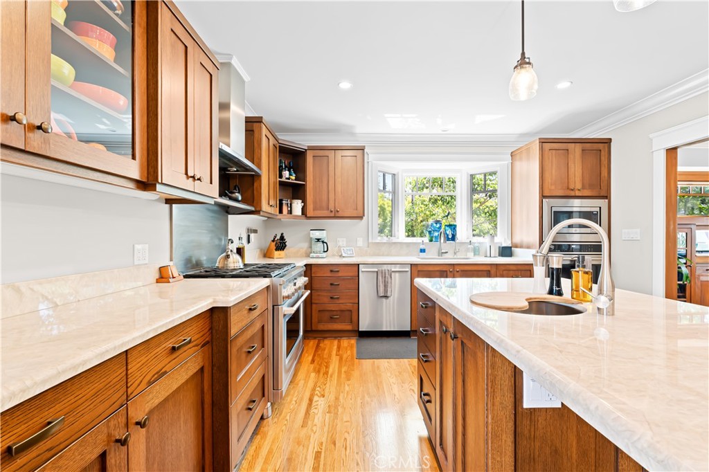 Mission Hills - Residential Lease
