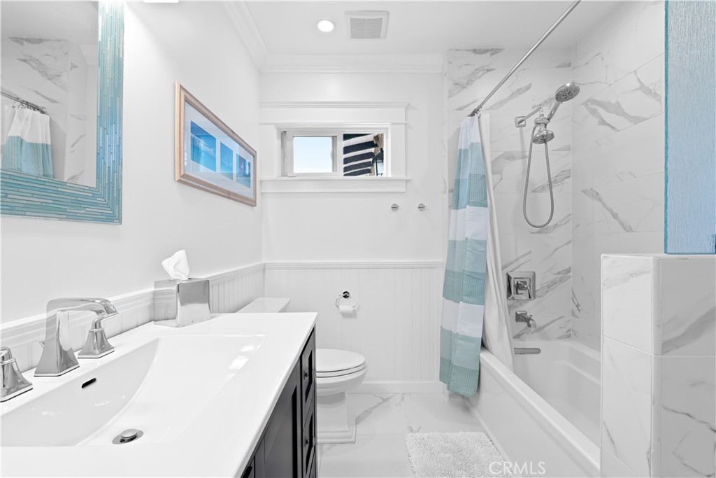 Mission Hills - Residential Lease