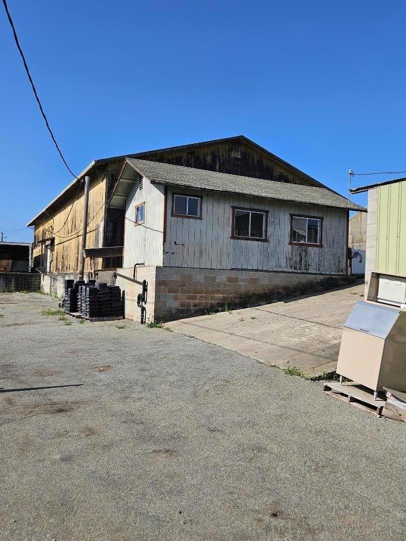 1203 Buena Vista Drive