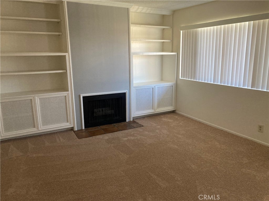 8505 Columbus Avenue 304