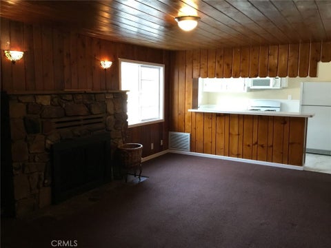 Photo of 43405 Sheephorn RD, Big Bear Lake, CA 92315 (MLS # IG26126980)