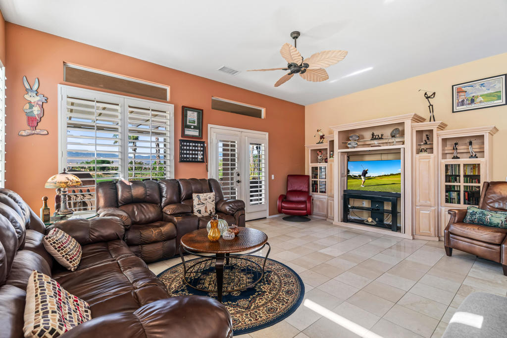 Heritage Palms CC - Residential
