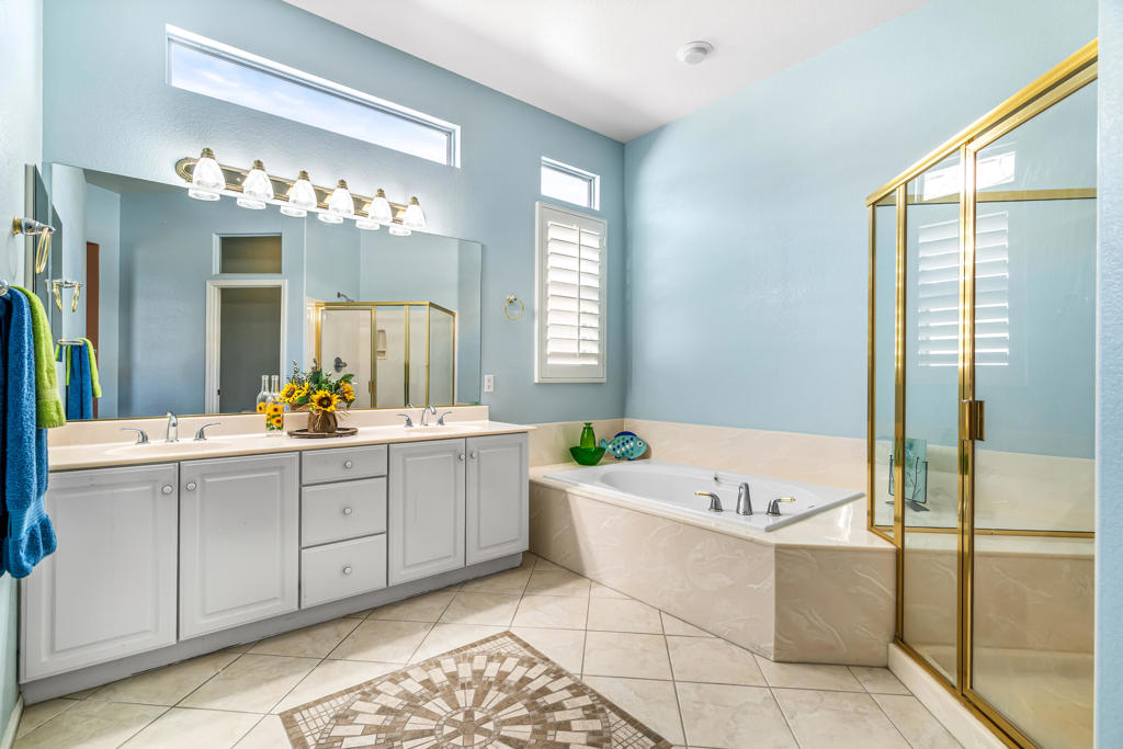 Heritage Palms CC - Residential