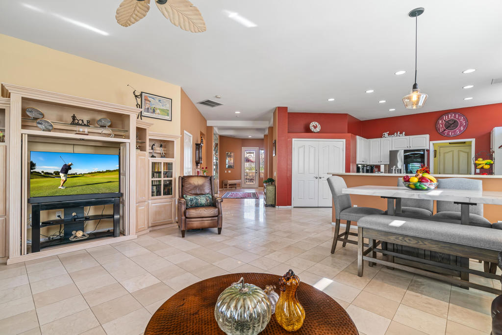 Heritage Palms CC - Residential