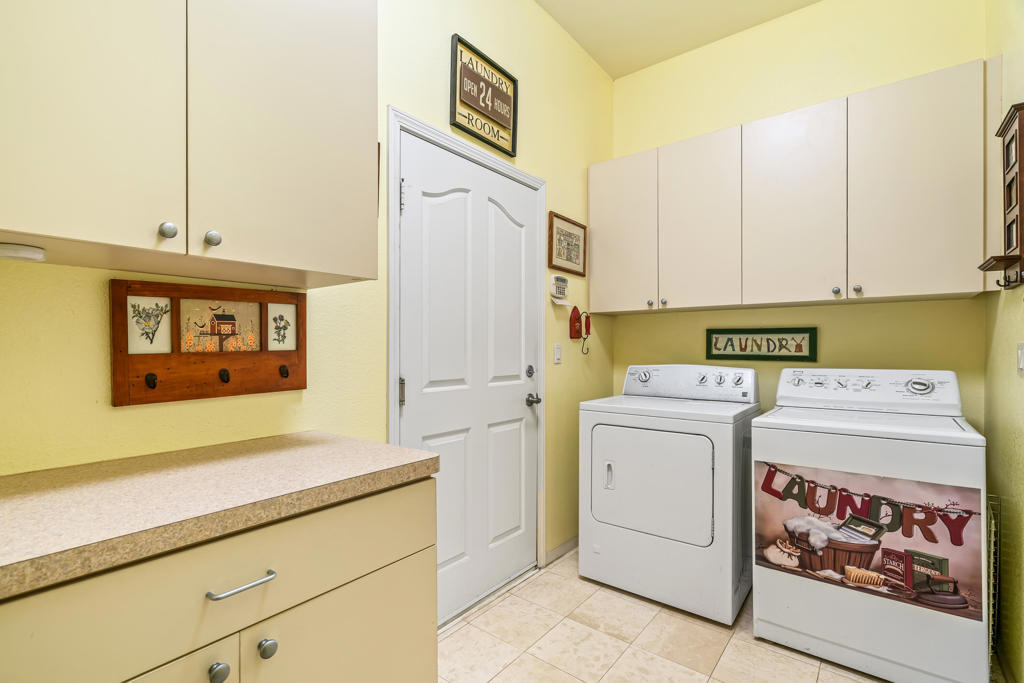 Heritage Palms CC - Residential