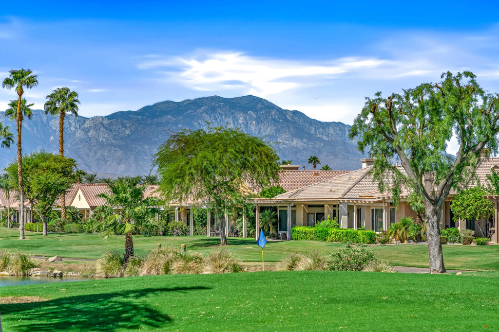 Heritage Palms CC - Residential