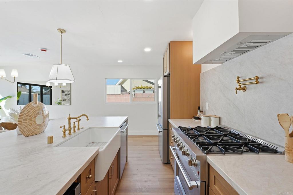 6617 Rockglen Avenue