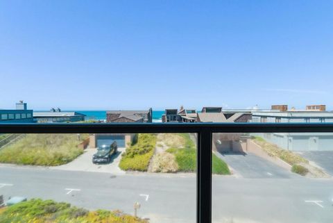 Tiny photo for 83 Puffin Lane, Watsonville, CA 95076 (MLS # ML82054267)