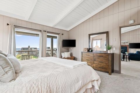 Tiny photo for 83 Puffin Lane, Watsonville, CA 95076 (MLS # ML82054267)