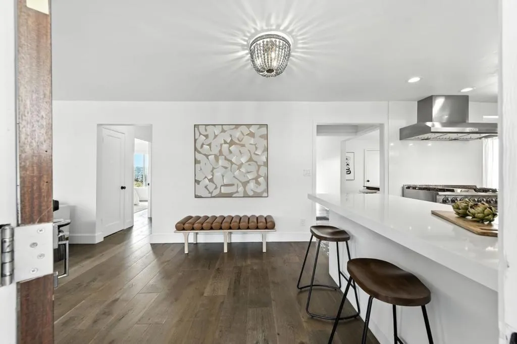 Belmont, California 94002, United States, 5 Bedrooms Bedrooms, ,4 BathroomsBathrooms,Residential,Active,198916