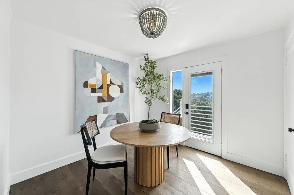 Belmont, California 94002, United States, 5 Bedrooms Bedrooms, ,4 BathroomsBathrooms,Residential,Active,198916