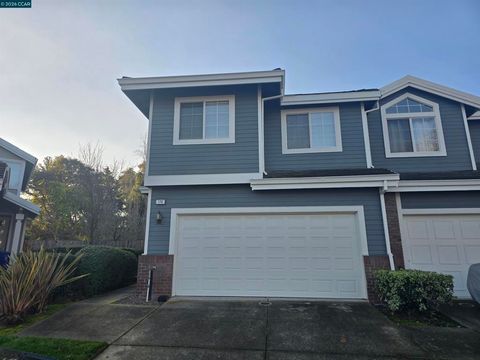 Photo of 176 176 Scotts Vly Vly, Hercules, CA 94547 (MLS # 41125739)